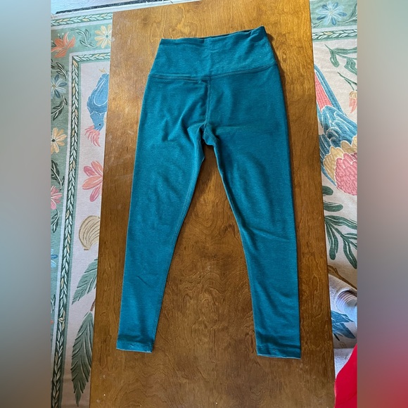 Beyond Yoga leggings - Picture 1 of 2